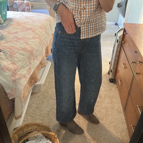 Ribcage Wide Leg Levi’s Cropped - Picture 10 of 11